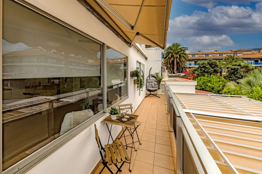 Apartment 2 - Balcón