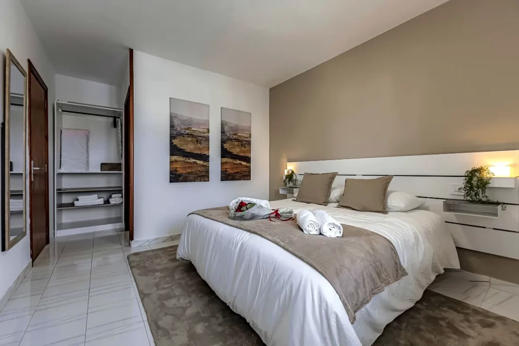 Apartment 6 - Dormitorio