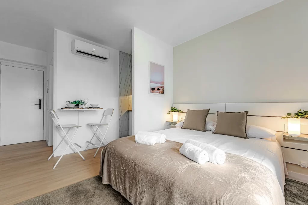 Apartment 8 - Estudio